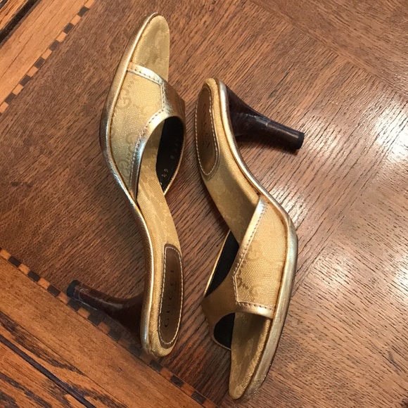 Gucci Rare Guccissima Gold Slides 6 1/2 - Picture 9 of 15